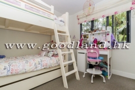 【西貢海景村屋出售】屋苑泳池