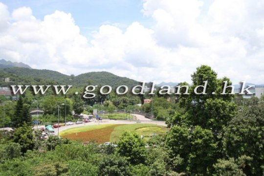 【西贡排屋边位花园别墅放售】现代时尚靓装｜开扬景致屋苑泳池近交通