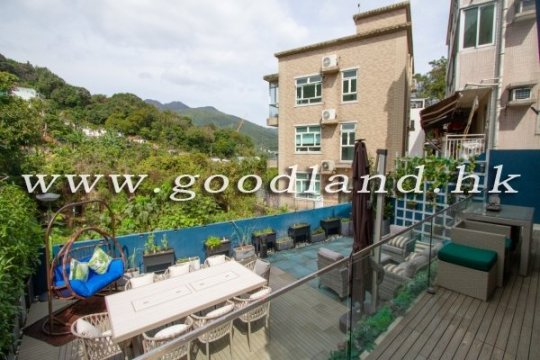 西貢村屋出售