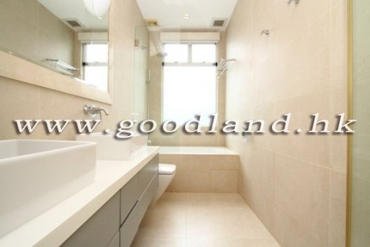 【清水灣知名屋苑別墅租售】尊貴地段環境清幽・連住客泳池屋苑獨立屋