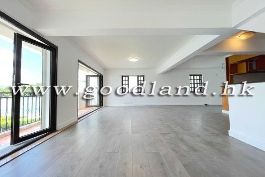 清水灣臨海村屋出售