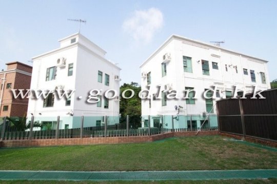 【清水灣花園村屋出租】熱門地段・實用佈局・五房連工人房