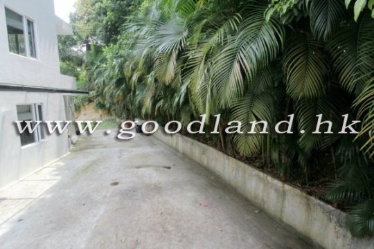 【清水灣花園村屋出售】私人泳池・屋苑配套
