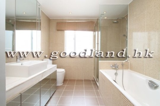 【清水灣花園村屋出售】品味裝修・設備廚房