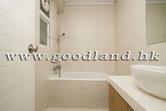 【清水灣品味裝修村屋出售】綠景・實用家庭佈局