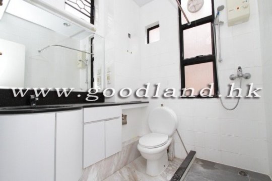 【清水灣天台屋苑住宅出售】交通便利・實用家庭佈局