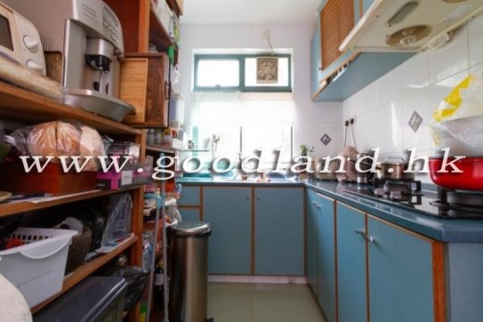 【西貢海景村屋出售】泊車便利