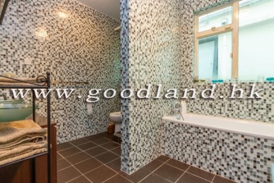 【西貢海景村屋出售】花園・低密度清幽