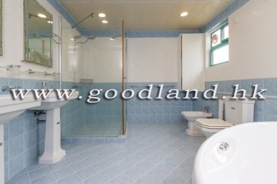 【西貢開揚景觀村屋出售】花園・泊車便利