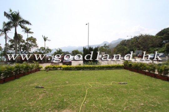 【西貢海景村屋出售】自設超大草坪花園｜4房1套連開放式大廚房、尊享清幽海岸生活