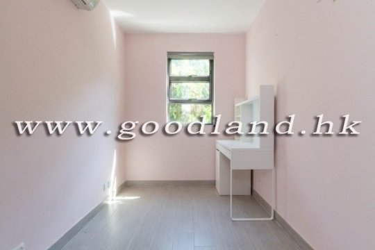 清水灣 | 開揚翠綠山景村屋 · 時尚開放式廚房 · 出售