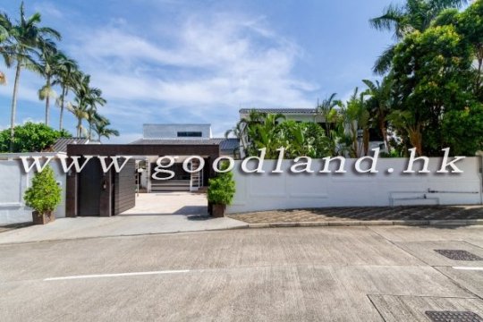 【西貢花園屋苑住宅出售】私人泳池・屋苑配套