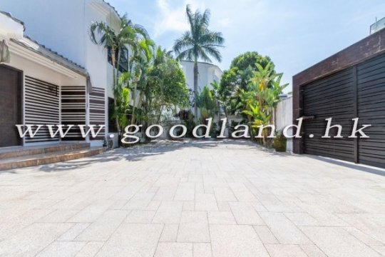【西貢花園屋苑住宅出售】私人泳池・屋苑配套